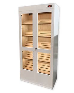 Cigar humidor display cabinets