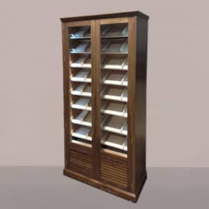 Humidor modelo Belgrado acabado en nogal