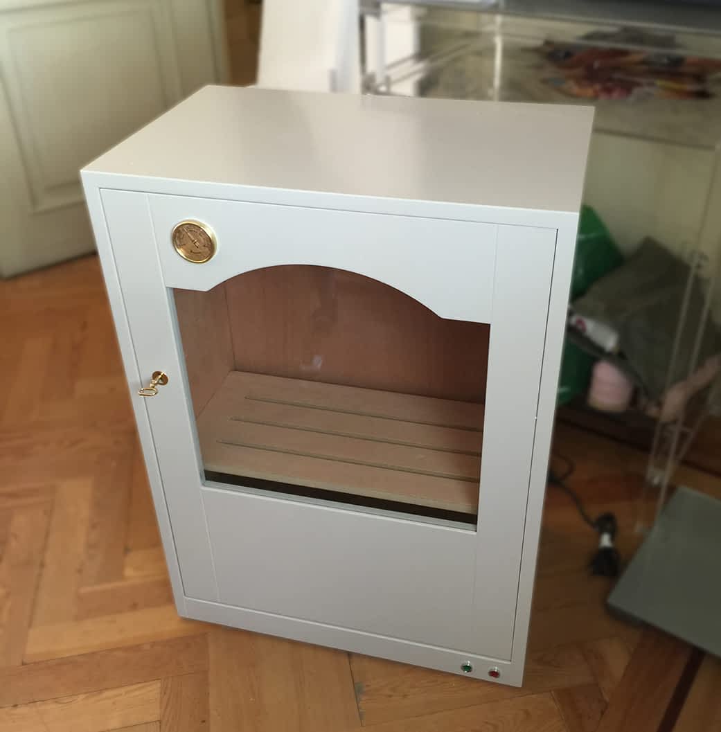 Medium white cabinet humidor model Berlin