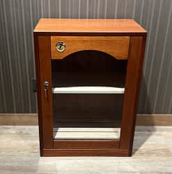 Medium cabinet humidor model Berlin