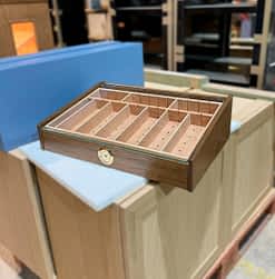 Vega glass humidor