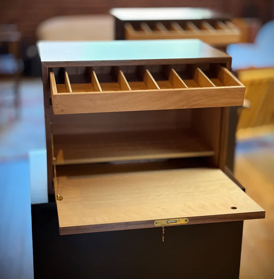 Humidor modelo Presidente abierto