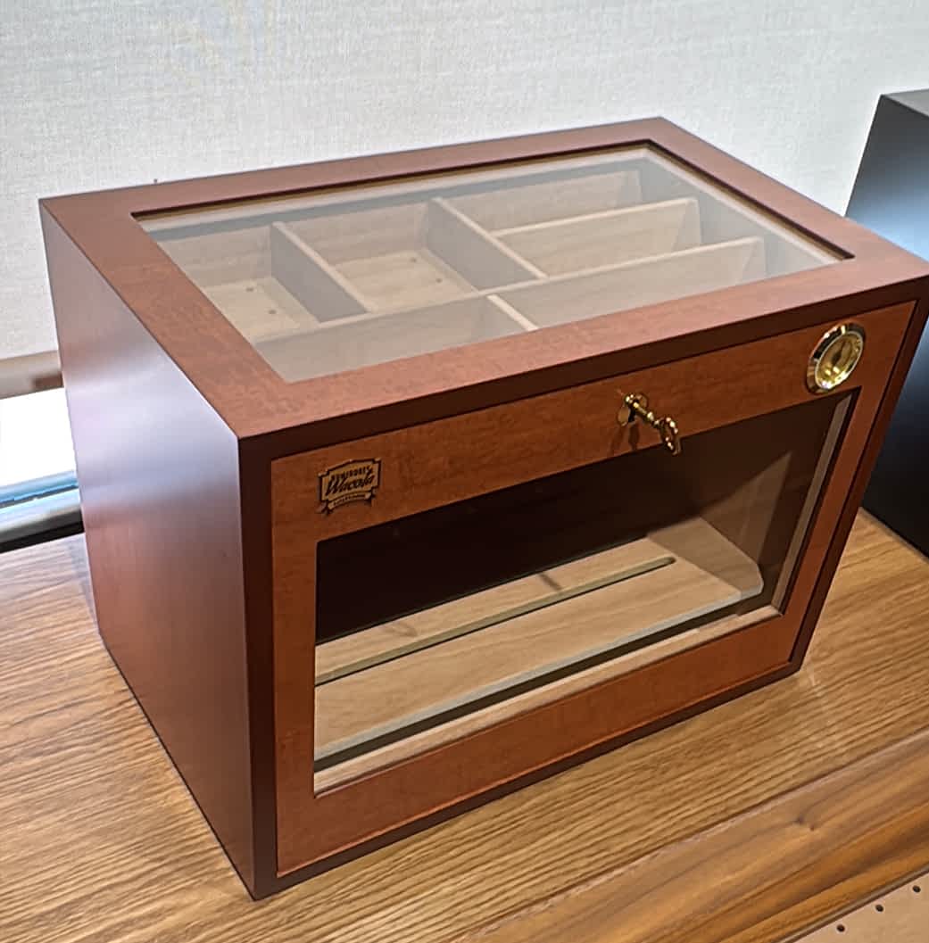 Humidor de sobremesa modelo Presidente cristal