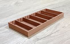 Cedar tray for loose cigars in humidor