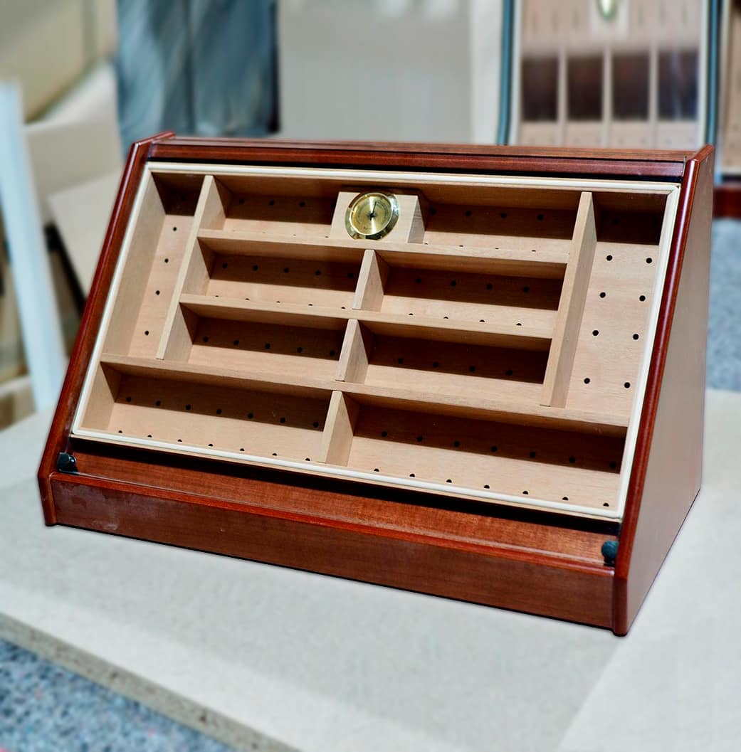 Humidores Palmera barnizado caoba