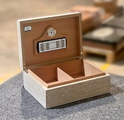Humidor personal modelo Exquisito abierto