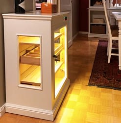 Humidor mediano modelo Carrito blanco