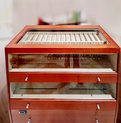 Humidor modelo expositor Mostrador