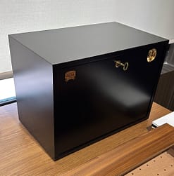 Humidor de sobremesa modelo Presidente lacado negro