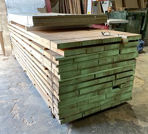 Madera de cedro español