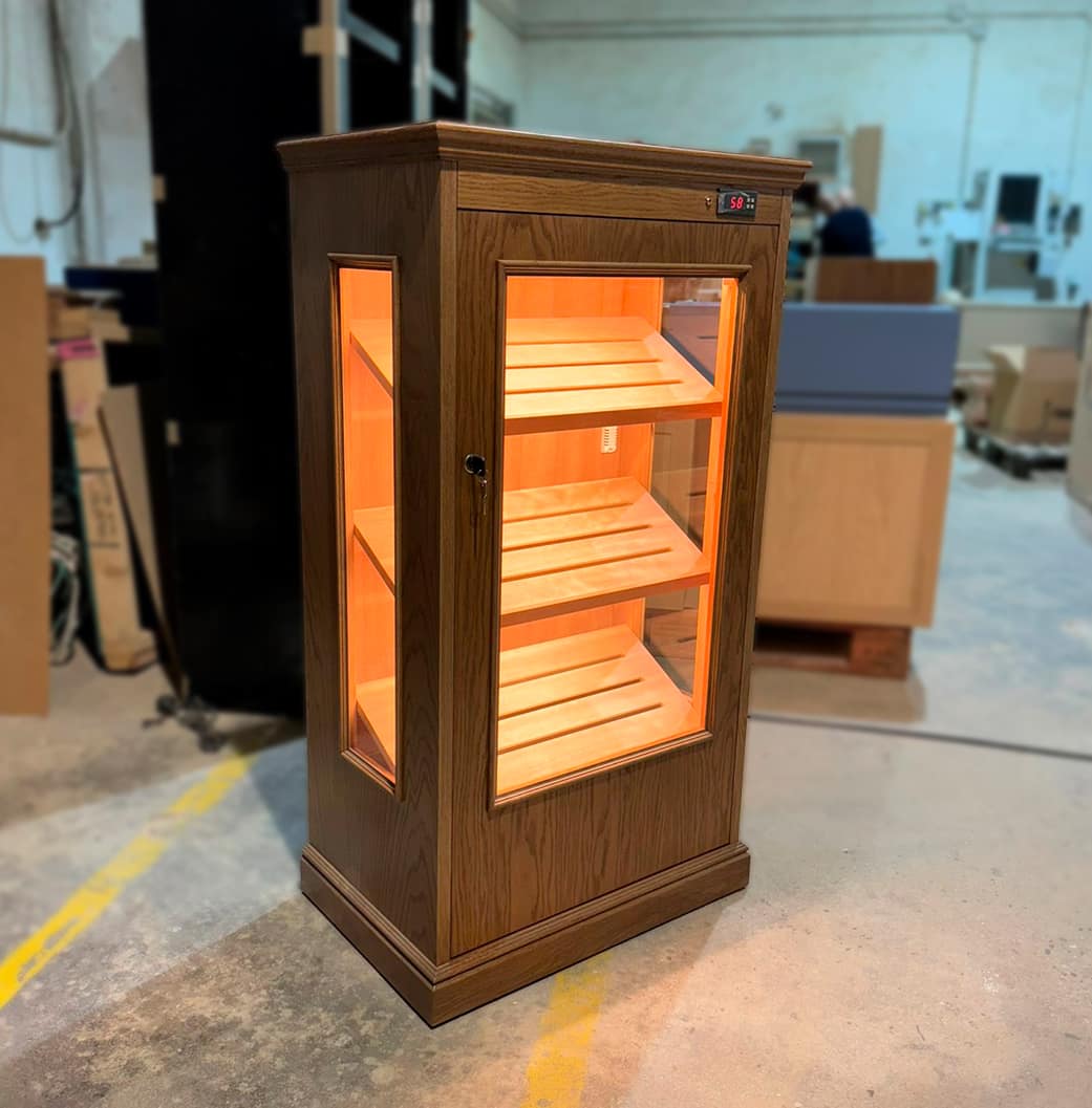 Medium cabinet humidor model Carrito