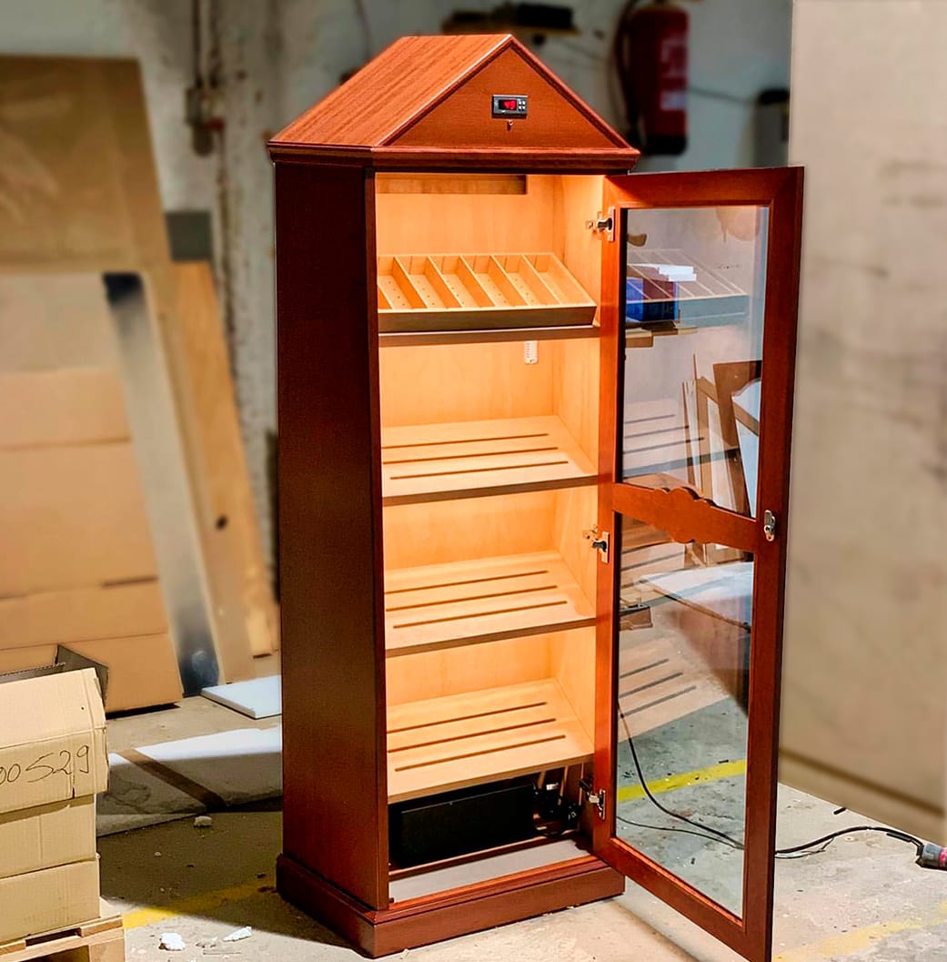 Monarca Humidors Interior