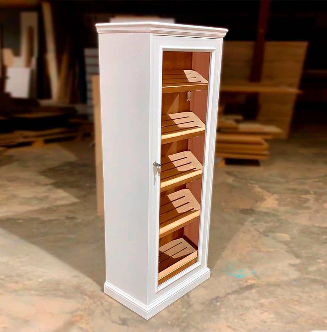 Pegaso humidors, white lacquered