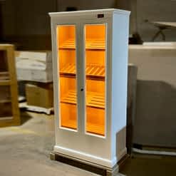 Soberano humidor white lacquered