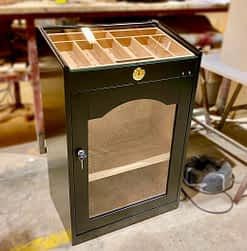 Medium black cabinet humidor model Caribe