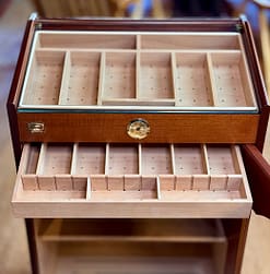 Medium cabinet humidor model Caribe opened