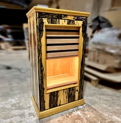 Medium cabinet humidor model Carrito