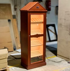 Monarca mahogany humidors
