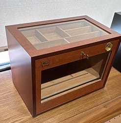 Lacquered glass Presidente tabletop humidor