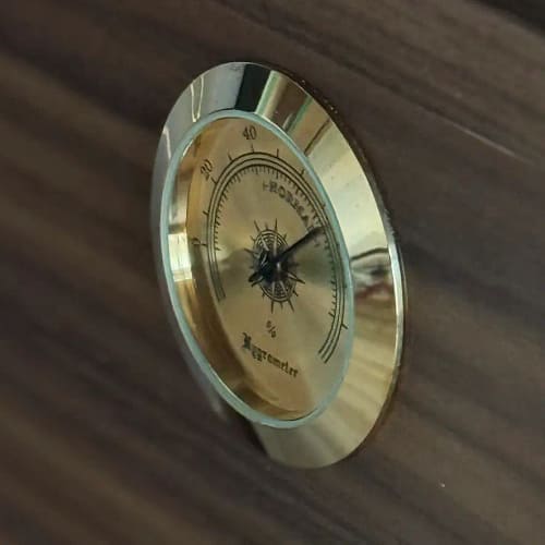 Analogic hygrometer