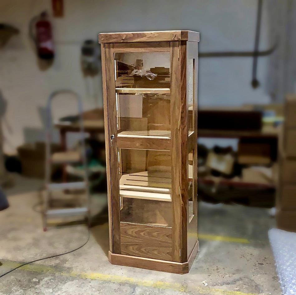 Humidor cabinet model Dominicana
