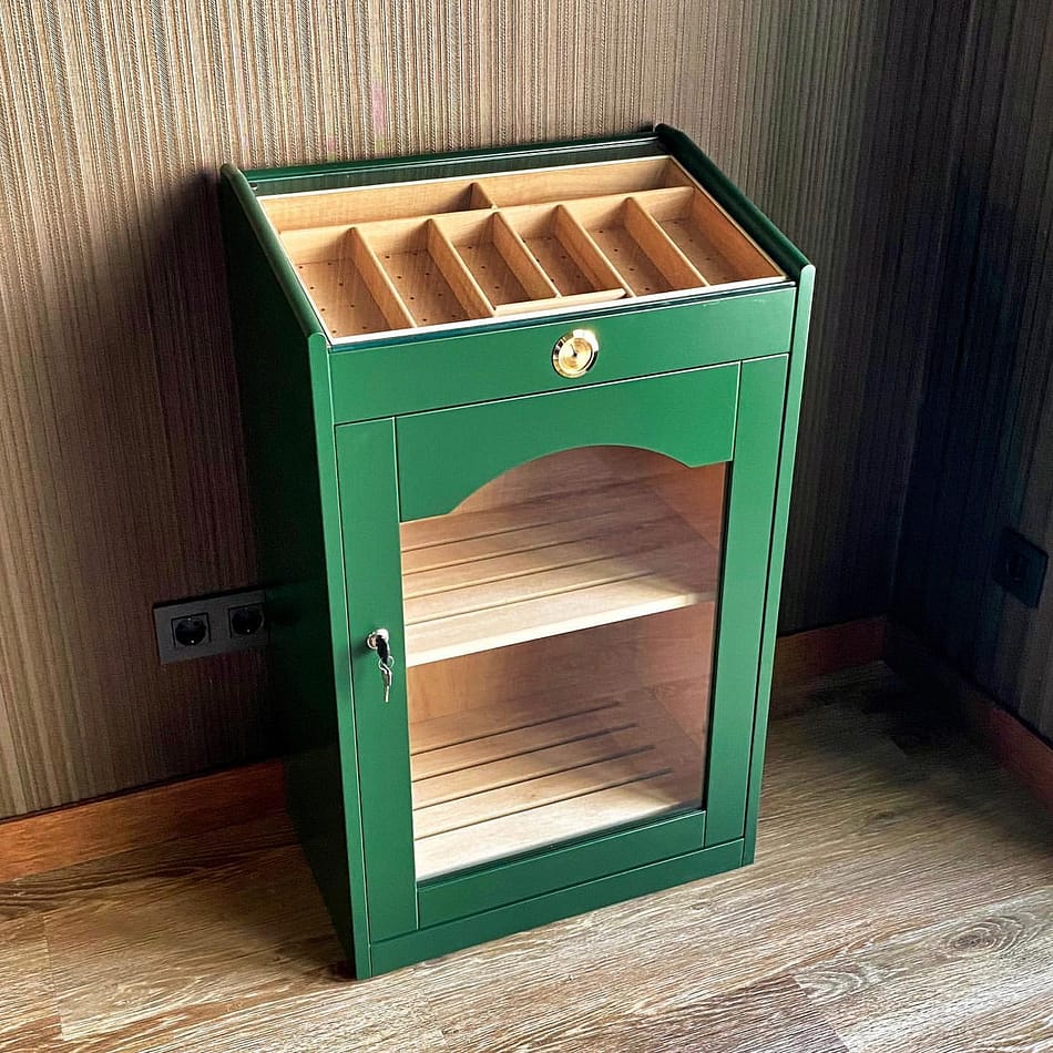Humidor display case model Caribe green