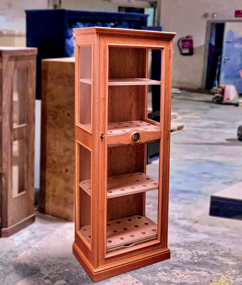 Large Display Humidor Pegaso Cristal Model Wacota Humidors